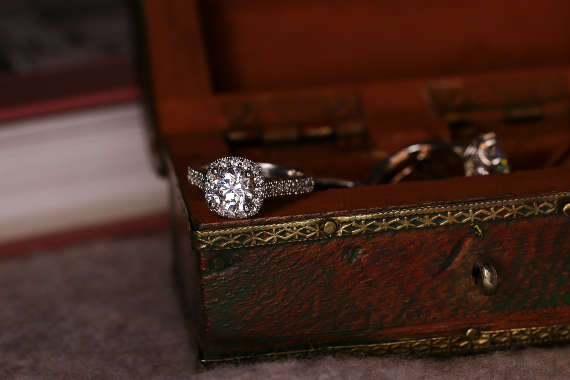 Solve Jewelry Tray Clutter Efficiently Jewelry Box
